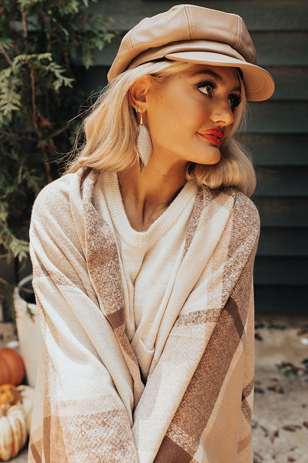 Pretty Graceful Feather Earrings In Ivory