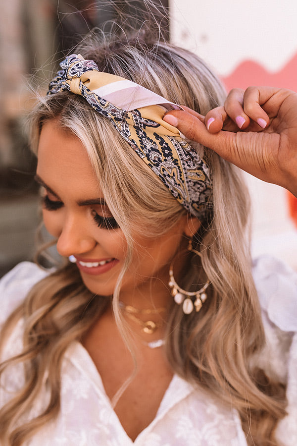 39 Trendy ways to wear a head scarf : 70s Hippie Girl