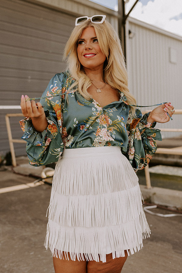 Graceful And Gorgeous Floral Shift Top Curves