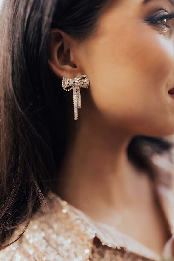 Front Row Effortless Earrings In Gold