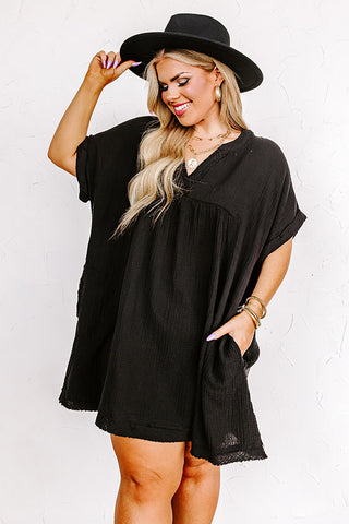 Long Weekend Wonderful Shift Dress In Black