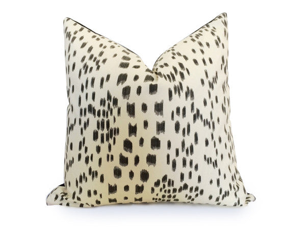 Les Touches Linen Pillow Cover - Black and Cream