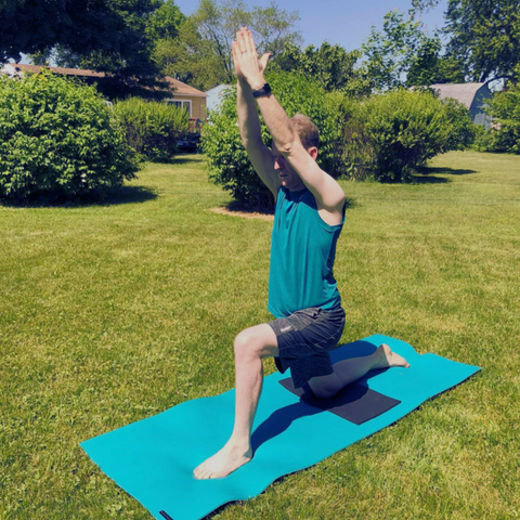 Protecting your Joints during Yoga Asanas – ASHTALUXE