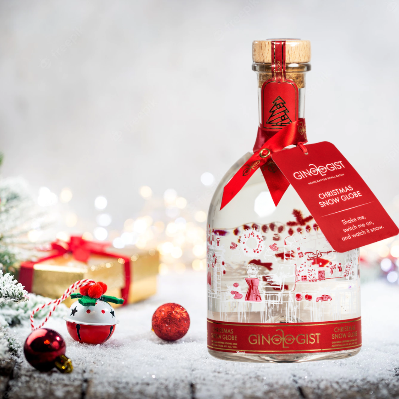 GINOLOGIST Christmas Snow Globe Gin 40 70cl. Premiumgin.dk