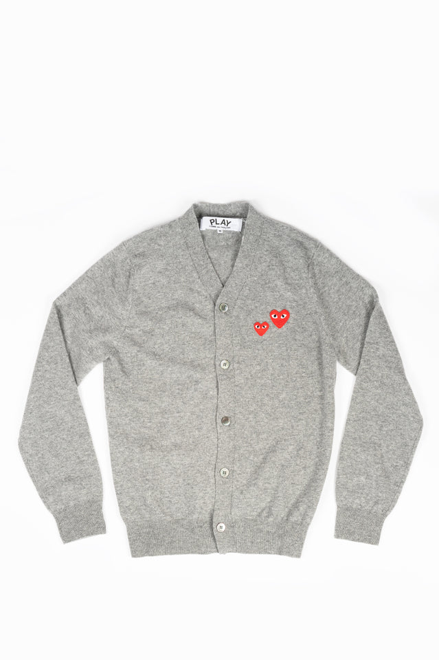 COMME DES GARCONS PLAY DOUBLE HEART CARDIGAN SWEATSHIRT GREY | BLENDS