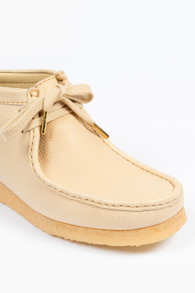 cream wallabees