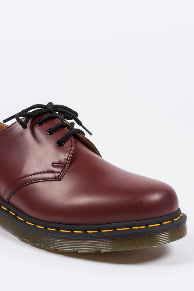 dr martens 1461 smooth cherry red