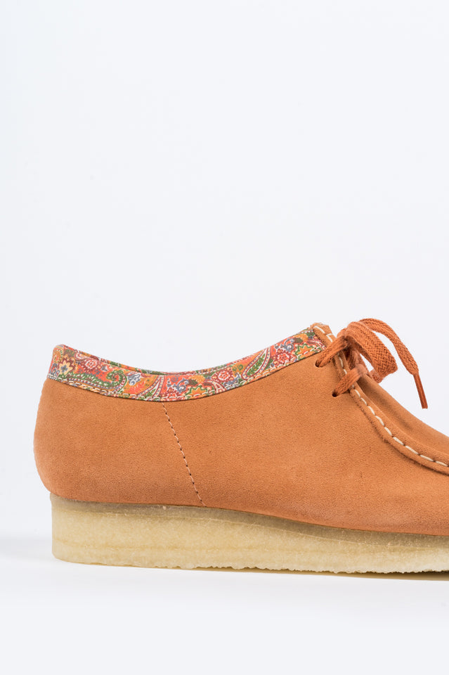 stussy clarks wallabee