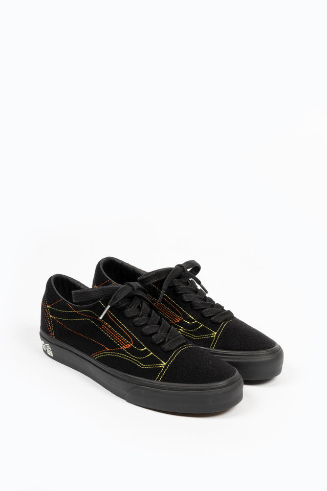 vans vault th