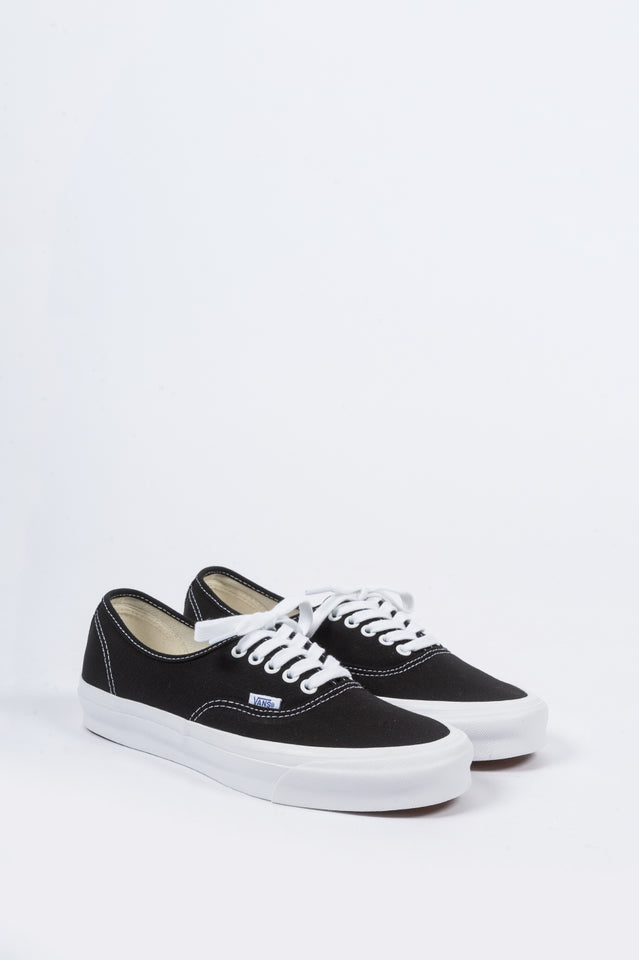 vans og authentic lx black