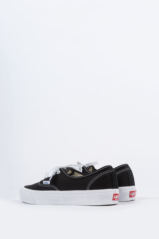 vans vault authentic lx black