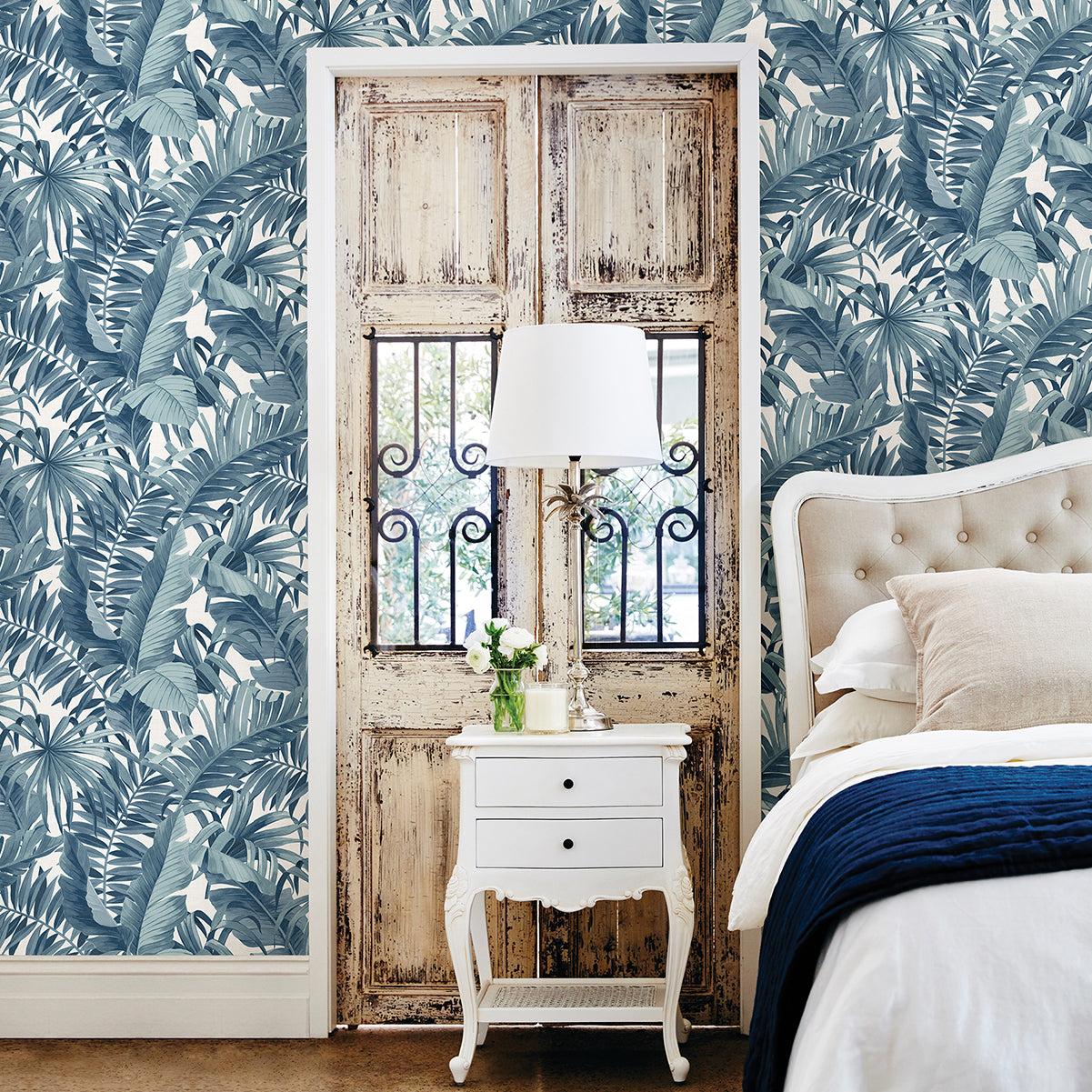 Alfresco Tropical Palm Wallpaper in Blue from the Pacifica Collection