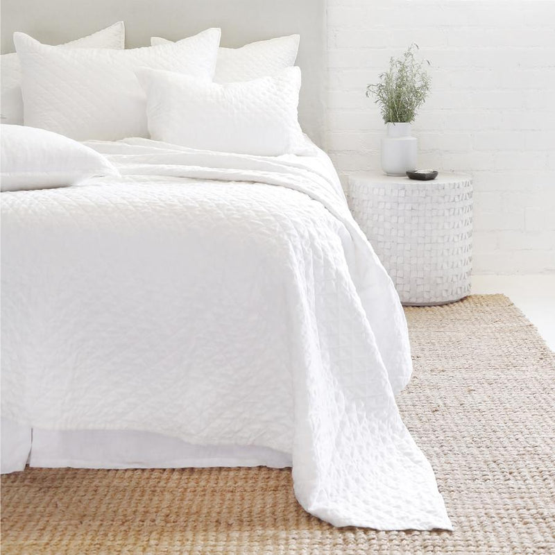 Hampton Bedding in White