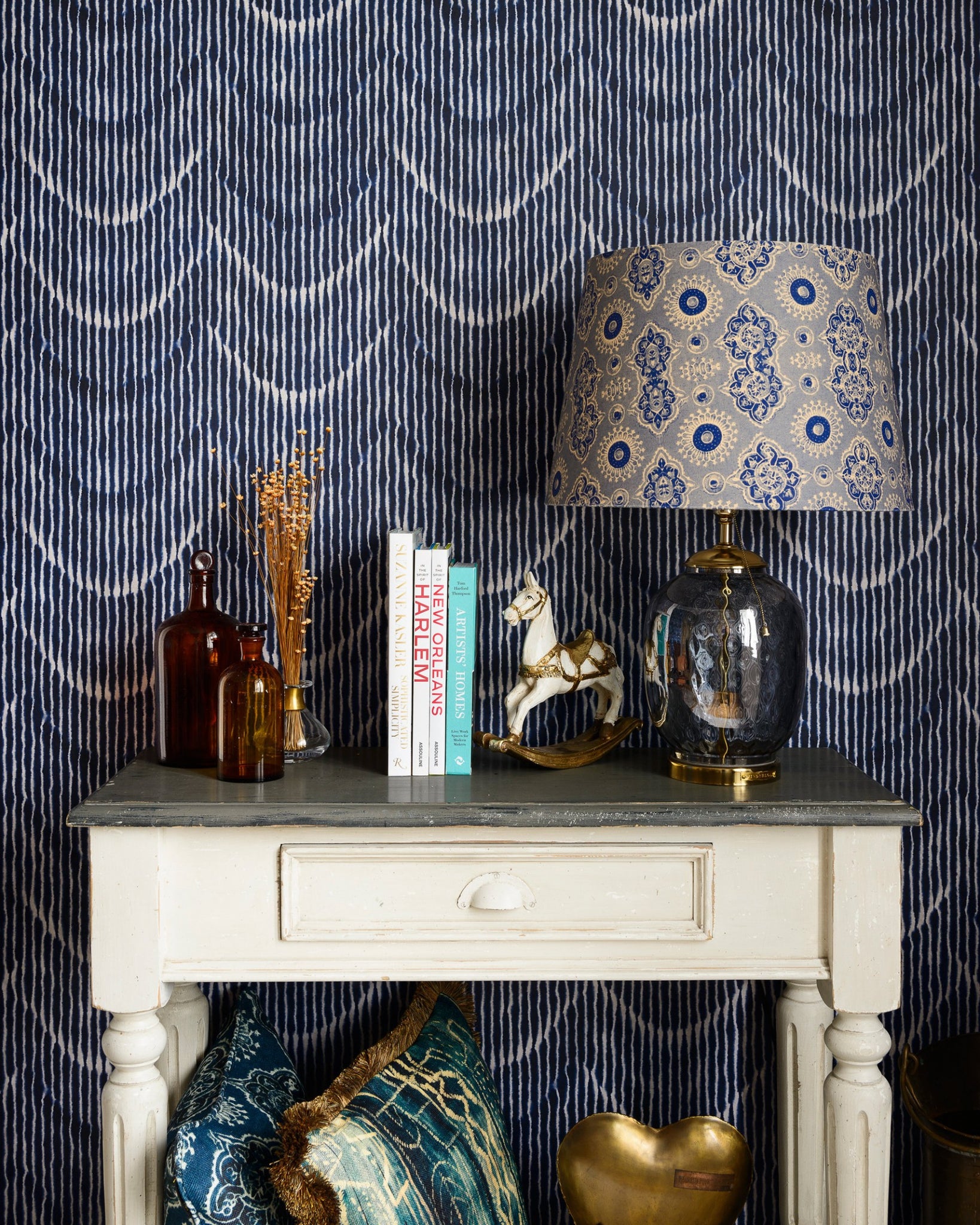 Moving Waves Wallpaper in Indigo and Taupe from the Wallpaper Compendi ...