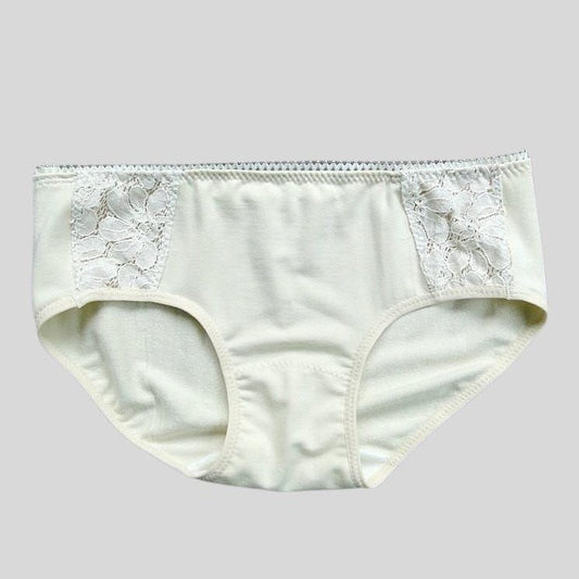 Organic cotton women’s hipster brief