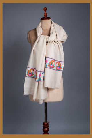 ivory-cashmere-paisley-scarf