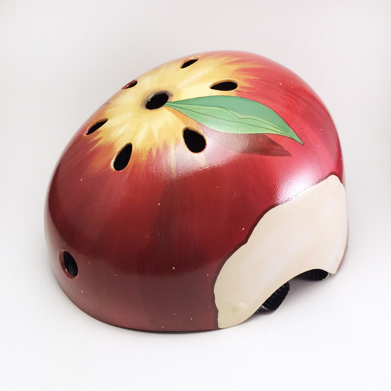 apple bike helmet