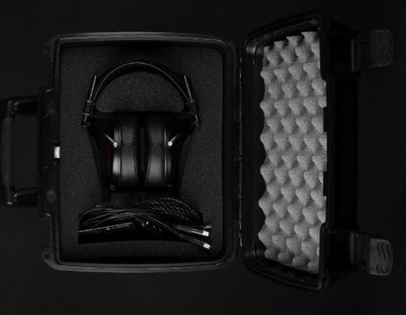 Headphone-Zone-Audeze-LCD-GX