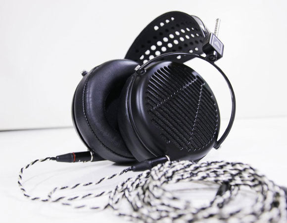 Headphone-Zone-Audeze-LCD-24