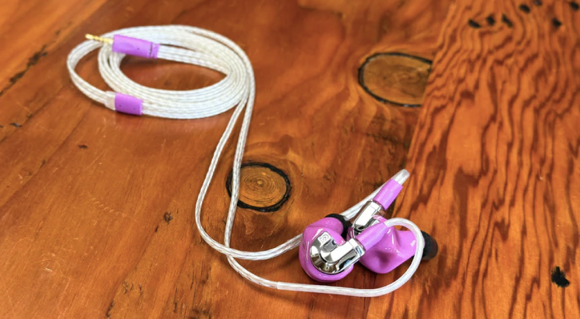 Headphone-Zone-Campfire-Audio-Bonneville