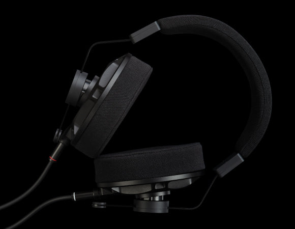 Headphone-Zone-Final-D7000