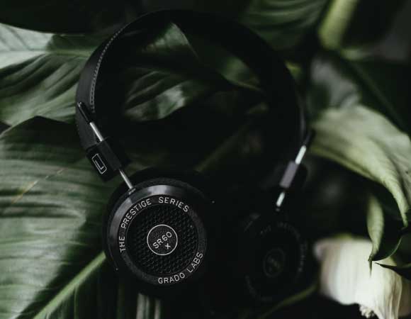 Headphone-Zone-Grado-SR60x