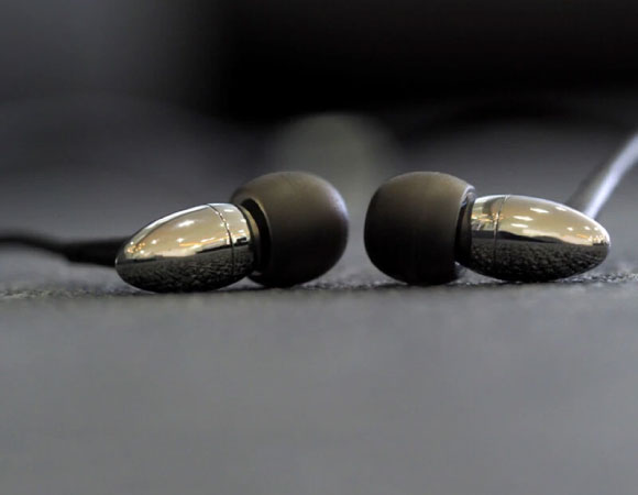 Headphone-Zone-Moondrop-Spaceship
