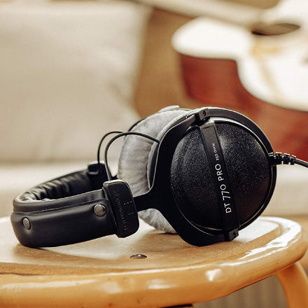 Picking the right style of Headphones for you