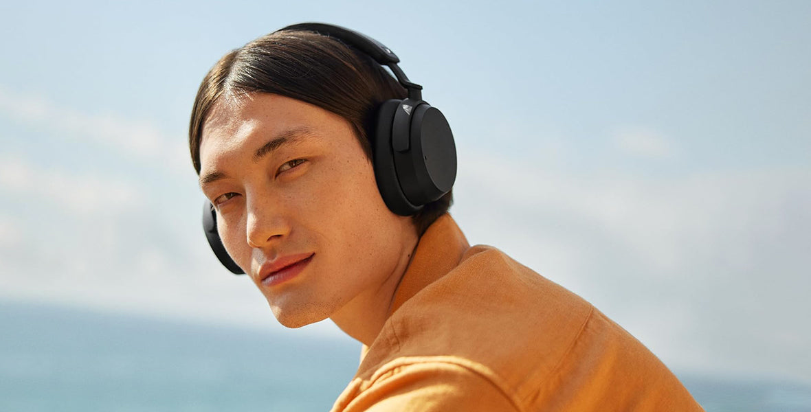 Headphone-Zone-Sennheiser-ACCENTUM-Wireless