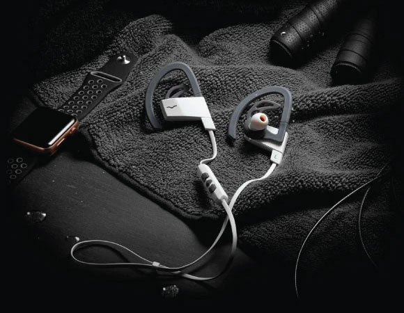 Headphone-Zone-V-MODA-BassFit-Wireless