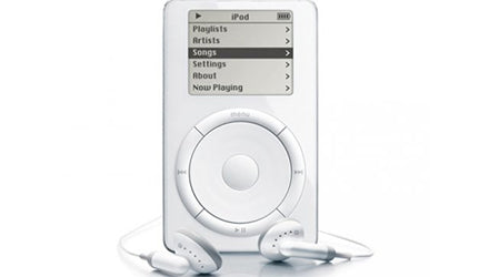 Apple iPod with earbud design headphones