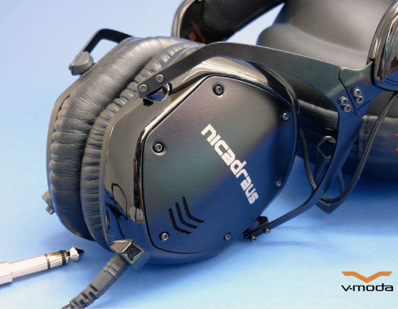 Headphone-Zone-v-moda-laser-engraving