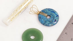 How to Wire Wrap a Bail for Gemstone Donuts