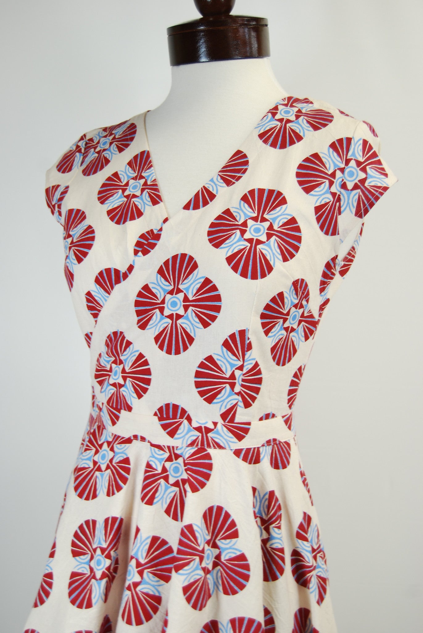 Red Dress Shoppe Boutique: Retro Vintage Clothing