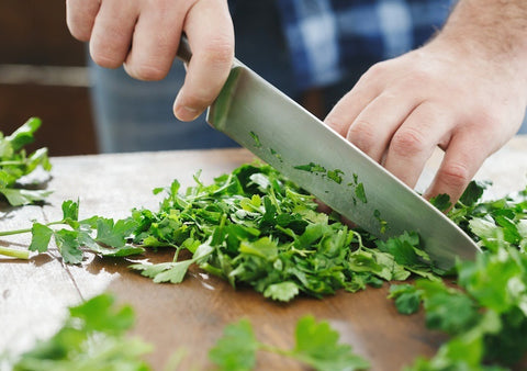 AMAZING CILANTRO BENEFITS FOR HEALTH & HOW TO ENJOY THEM