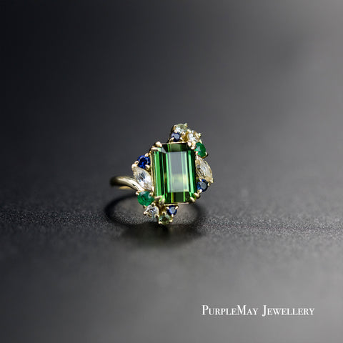 emerald stone ring