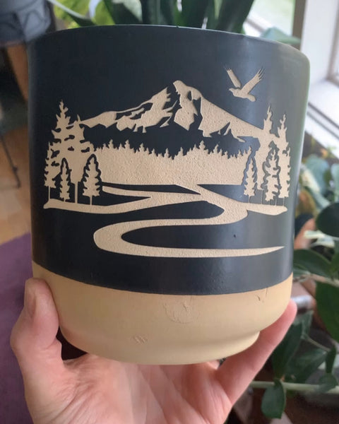 Mt Hood engraved planter