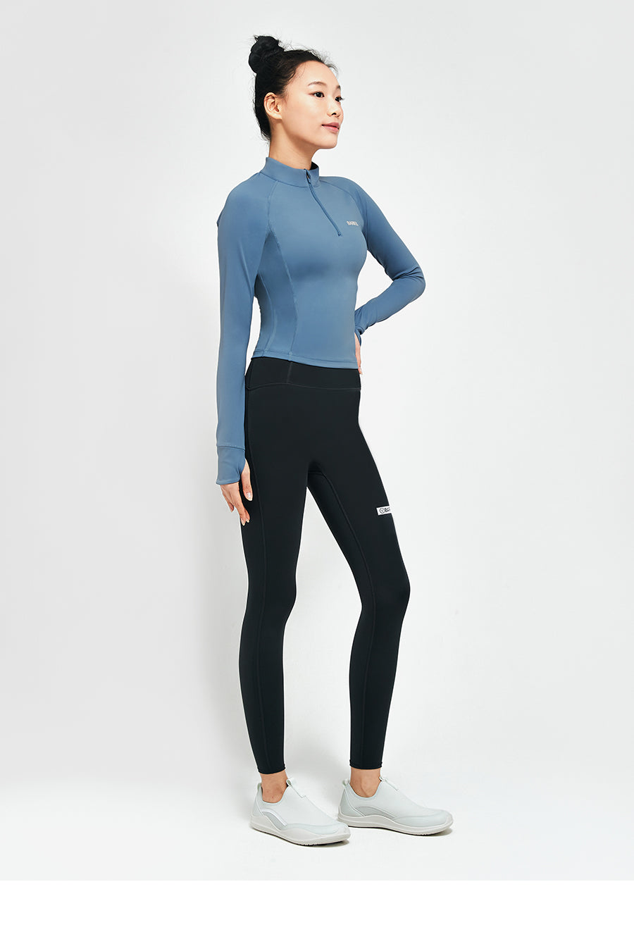 Barrel Women Essential Water Leggings-CHARCOAL_image3