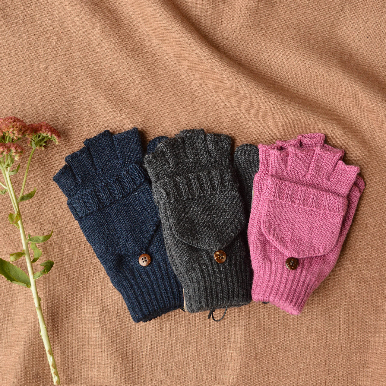 Womens 100% Wool Fingerless Mitten Gloves by Pure Pure from Woollykins
