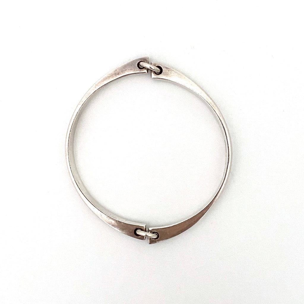 Hans Hansen hinged silver bangle bracelet – Samantha Howard Vintage