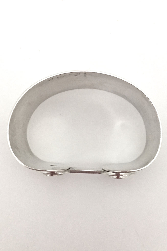 Puig Doria heavy silver hook bracelet – Samantha Howard Vintage