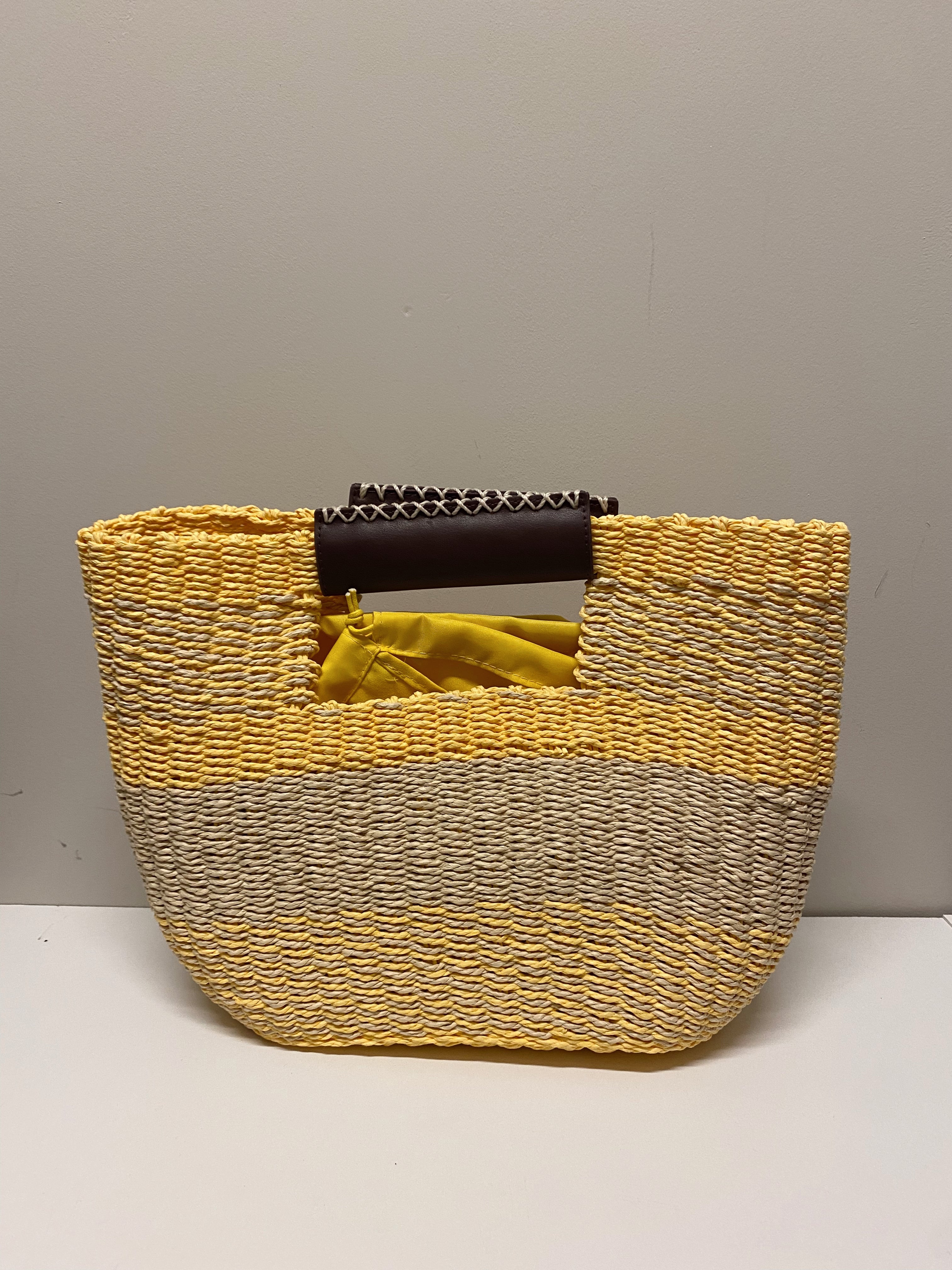 WOVEN HANDBAG, NWOT