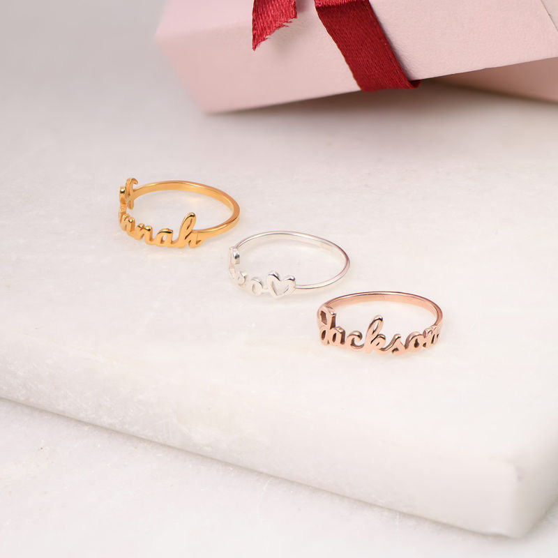 SCRIPT NAME RING, GOLD