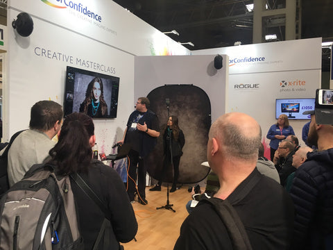 Frank Doorhof at the Color Confidence stand