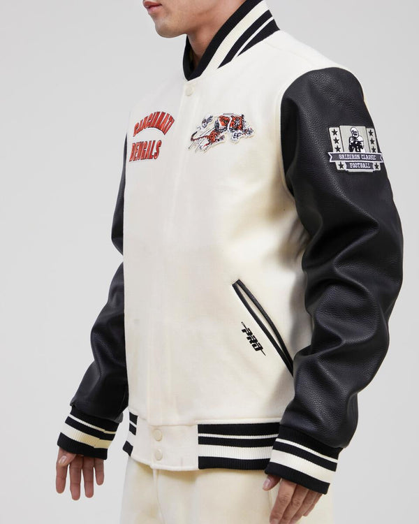 Men's Las Vegas Raiders Pro Standard Cream Retro Classic Varsity