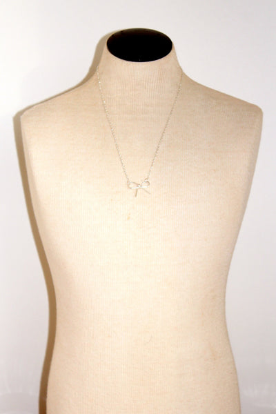 Simple and Sweet Bow Necklace