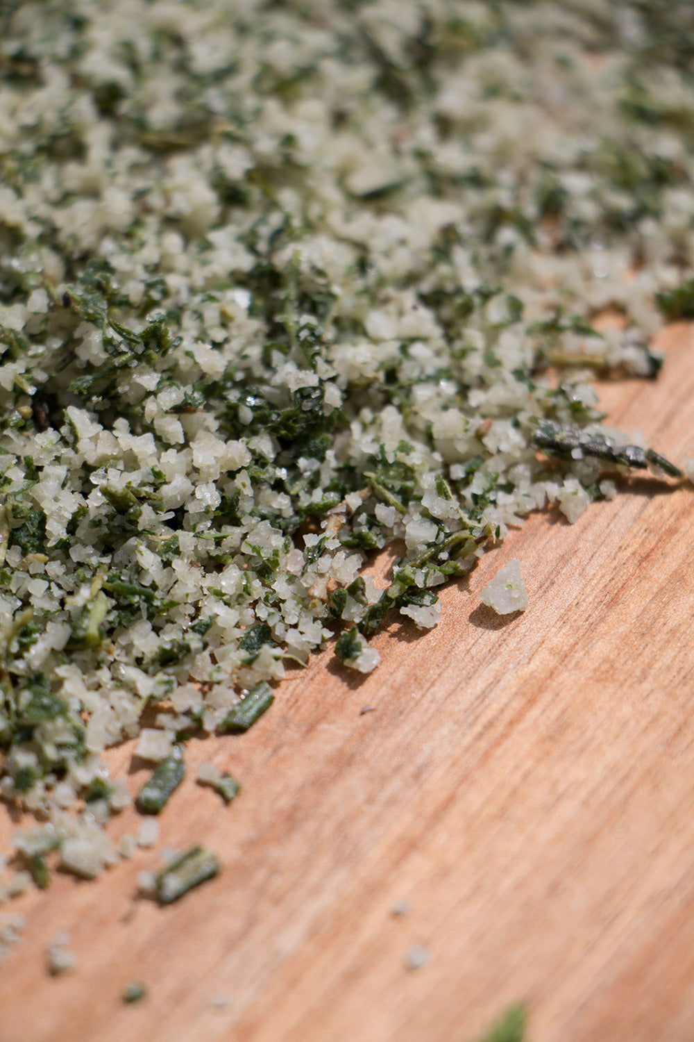 Detail of salt and aromatic maceration