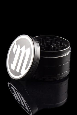 Myster Black 4 Piece Grinder