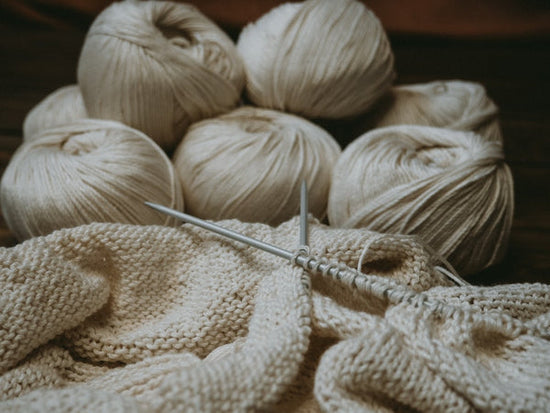 What is a knitting lifeline