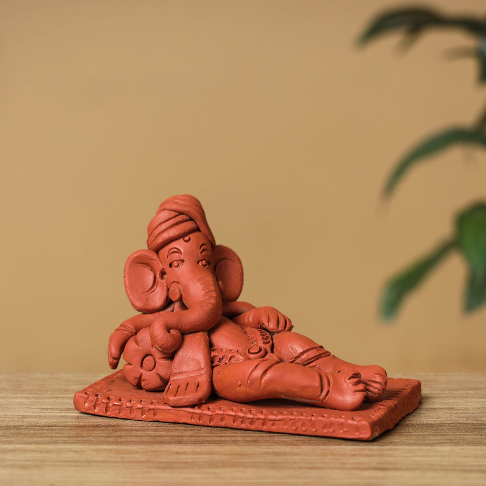 Buy Handpainted Eco-friendly Clay Sleeping Ganesha Idol Online in ...